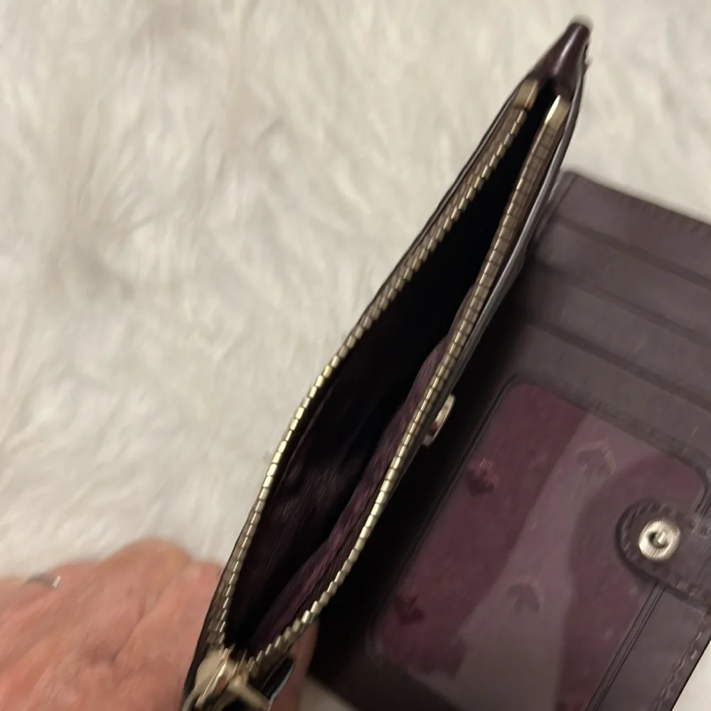 Kate spade pebbled leather crossbody & Leila small slim bifold wallet - Picture 10 of 11